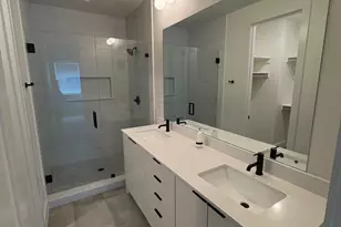 1147 N Madison Ave, Dallas, TX 75208 - Photo 19