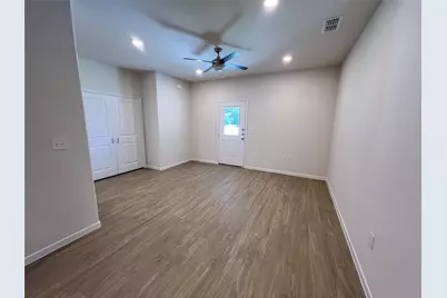 3050 Viking Street, Denison, TX 75020 - Photo 7