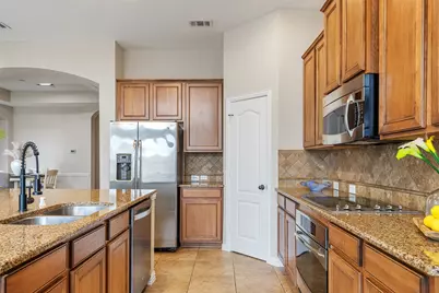 4217 Swan Forest Drive #D, Carrollton, TX 75010 - Photo 5