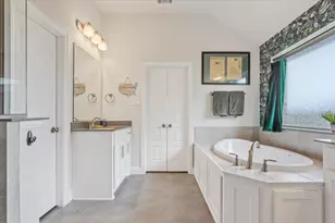 1046 Kreece Dr, Hewitt, TX 76643 - Photo 21