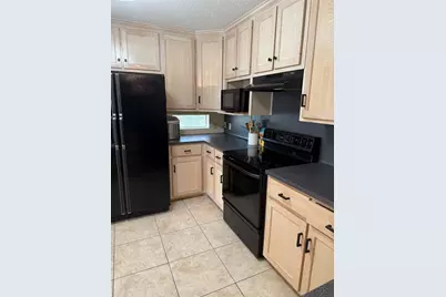 907 Dogwood Street, Waco, TX 76706 - Photo 11