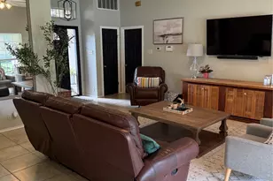 907 Dogwood St, Waco, TX 76706 - Photo 13