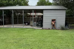 907 Dogwood St, Waco, TX 76706 - Photo 3