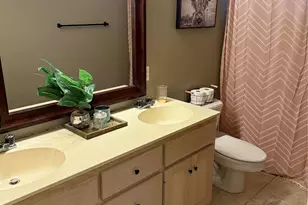 907 Dogwood St, Waco, TX 76706 - Photo 23