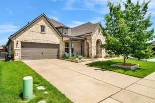 1924 Ann St, Celina, TX 75009 - Photo 3