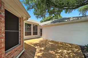 1215 Aylesbury Dr, Allen, TX 75002 - Photo 19
