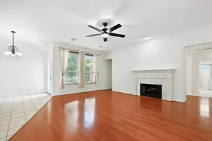 1215 Aylesbury Dr, Allen, TX 75002 - Photo 7