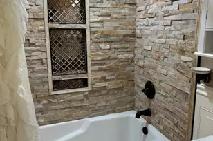 401 Magnolia St, Arlington, TX 76012 - Photo 17