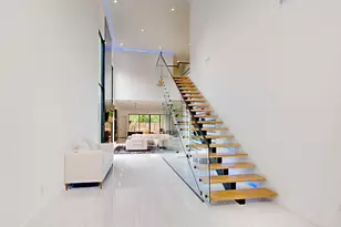 3828 Eaton Dr, Dallas, TX 75220 - Photo 5