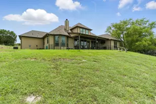 565 Ridgeway Dr, Bluff Dale, TX 76433 - Photo 3