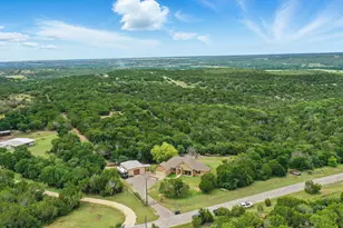 565 Ridgeway Dr, Bluff Dale, TX 76433 - Photo 11