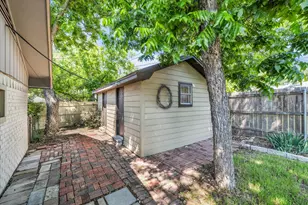 3401 Oakridge Ln, Waco, TX 76708 - Photo 29