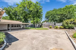 3401 Oakridge Ln, Waco, TX 76708 - Photo 27
