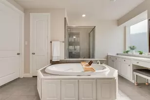 13921 Blue Bell Dr, Little Elm, TX 75068 - Photo 5