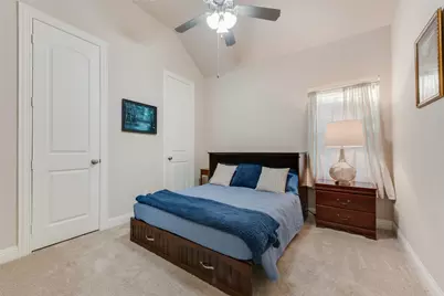 13921 Bluebell Drive, Little Elm, TX 75068 - Photo 17