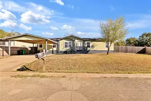 312 6th St, Joshua, TX 76058 - Photo 1