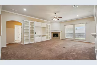 613 W Sheila Circle, Joshua, TX 76058 - Photo 5