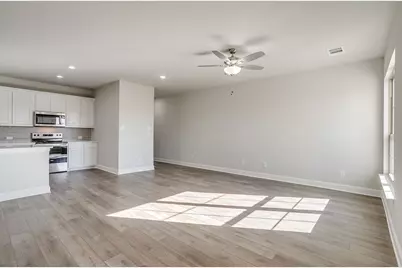 6817 Robert Reed Drive, Arlington, TX 76001 - Photo 7