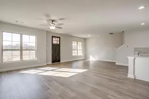 6817 Robert Reed Dr, Arlington, TX 76001 - Photo 9