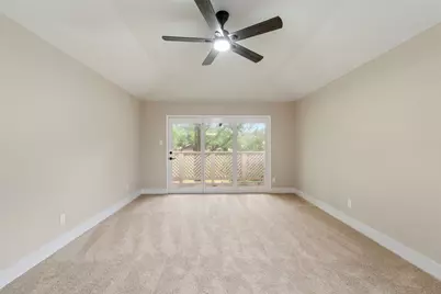 809 Havenwood Lane S, Fort Worth, TX 76112 - Photo 11