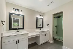 809 Havenwood Ln S, Fort Worth, TX 76112 - Photo 13