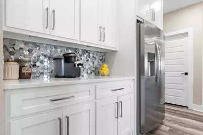 633 N Stovall Drive, Robinson, TX 76706 - Photo 13