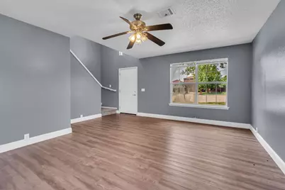 901 Greenbend Drive, Denton, TX 76210 - Photo 5