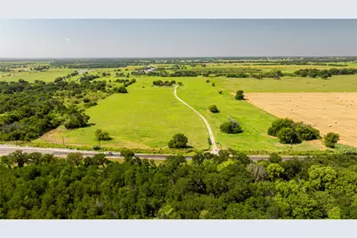 12520 Fm 455 E, Pilot Point, TX 76258 - Photo 23