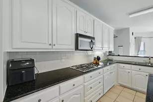 13272 Blue Jean Dr, Fort Worth, TX 76052 - Photo 11