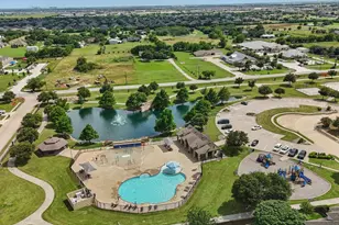 13272 Blue Jean Dr, Fort Worth, TX 76052 - Photo 37