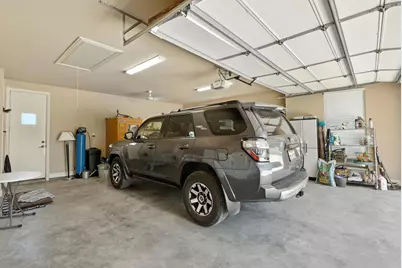 680 Sunfish Point, Bluff Dale, TX 76433 - Photo 33