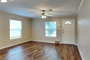 1414 Record Crossing Rd, Dallas, TX 75235 - Photo 3