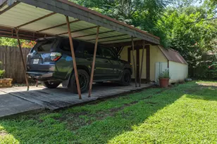 310 Carr St, Hillsboro, TX 76645 - Photo 37