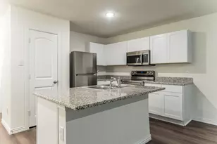 514 E Shepherd St, Denison, TX 75021 - Photo 5