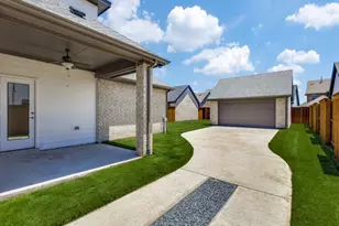 1845 Mitchell Rd, Van Alstyne, TX 75495 - Photo 17