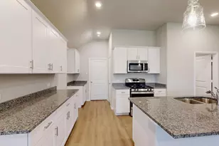 418 Wydown Dr, Princeton, TX 75407 - Photo 3