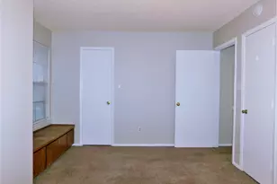 1131 Dallas Dr, Denton, TX 76205 - Photo 17