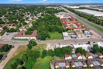 411 N Gilpin Avenue, Dallas, TX 75211 - Photo 3