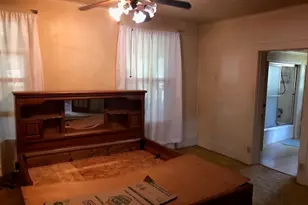 808 W 7th St, Bonham, TX 75418 - Photo 13