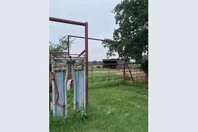 1350 County Road 404, Comanche, TX 76442 - Photo 29