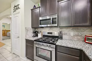 937 Lake Cypress Ln, Little Elm, TX 75068 - Photo 13