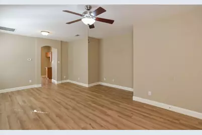 9810 Walnut Hill Drive, Providence Village, TX 76227 - Photo 7