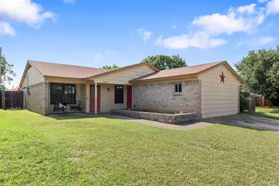 7200 Astoria Court, Watauga, TX 76148 - Photo 1