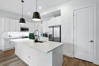 4640 Munger Avenue #102, Dallas, TX 75204 - Photo 5