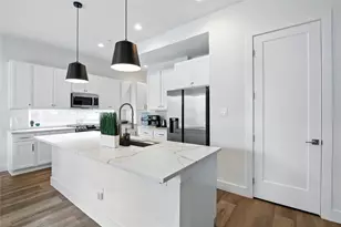 4640 Munger Ave, Dallas, TX 75204 - Photo 5