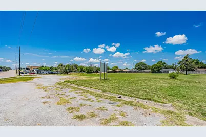 730 S Cherry Lane, White Settlement, TX 76108 - Photo 7