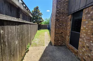 5021 Buttonwood Ln, Garland, TX 75043 - Photo 17