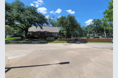 5021 Buttonwood Lane, Garland, TX 75043 - Photo 23