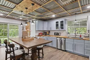 147 Fox Run Rd, Bowie, TX 76230 - Photo 7