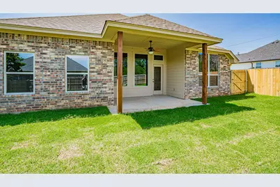 2600 Creek Drive, Granbury, TX 76048 - Photo 5